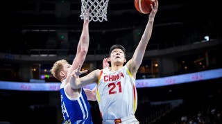 从88-89到100-93，那3分钟里，中国男篮终于找回了最珍贵的东西